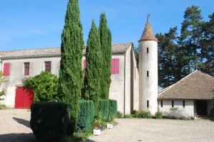 Chateau et dépendances de l'Arvolot